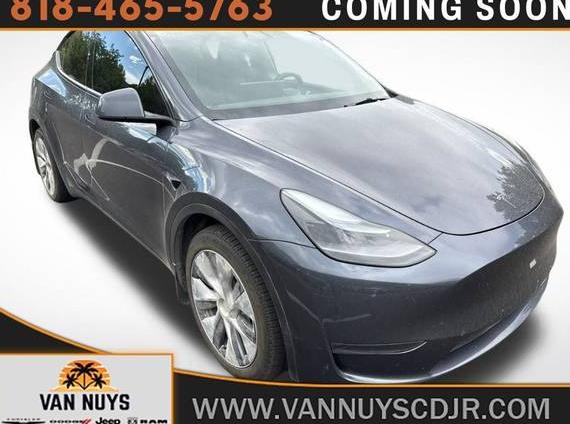 TESLA MODEL Y 2023 7SAYGDEE3PA202627 image